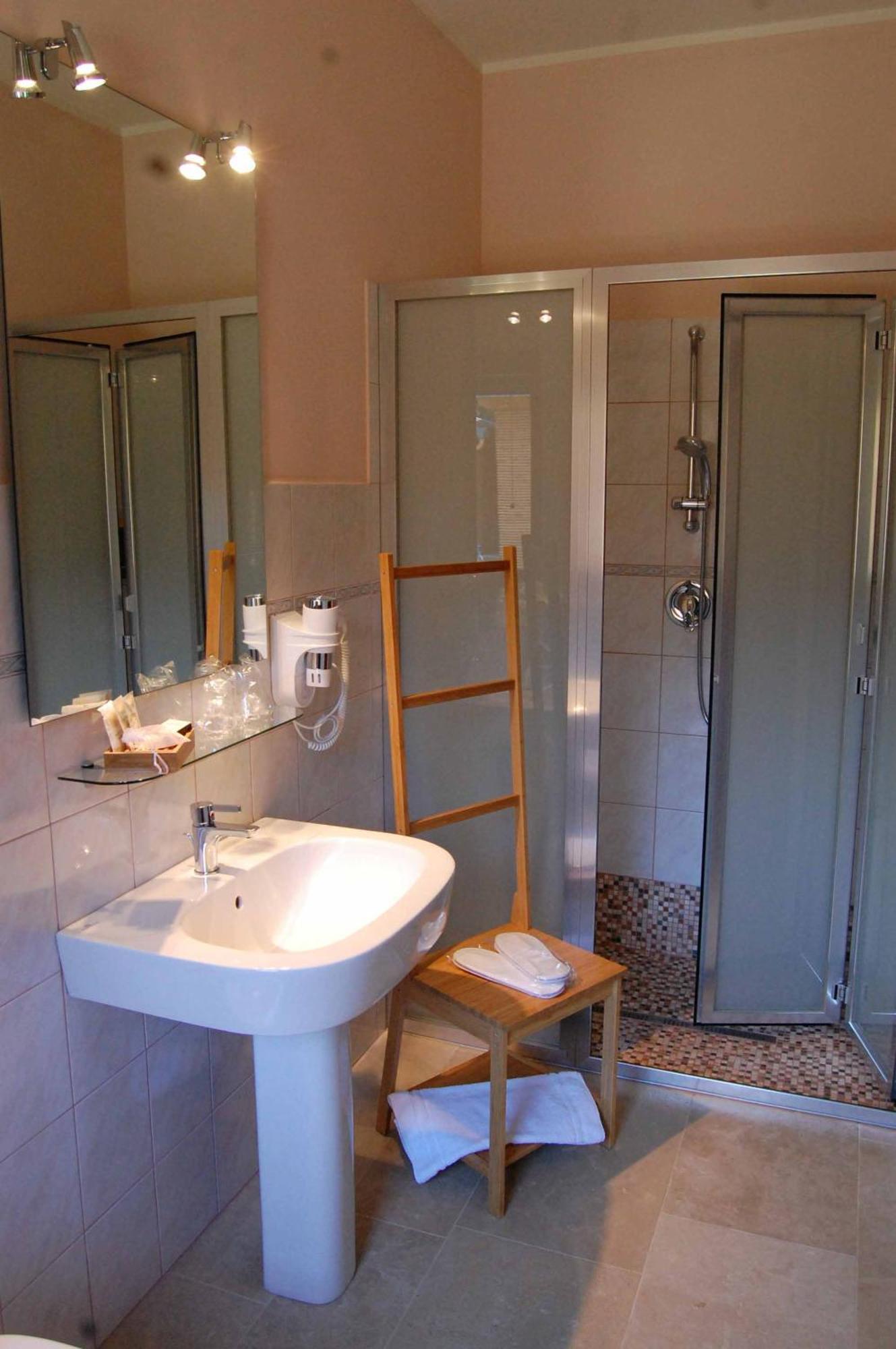 B&B Le Antiche Cisterne Tremestieri Etneo Exterior photo
